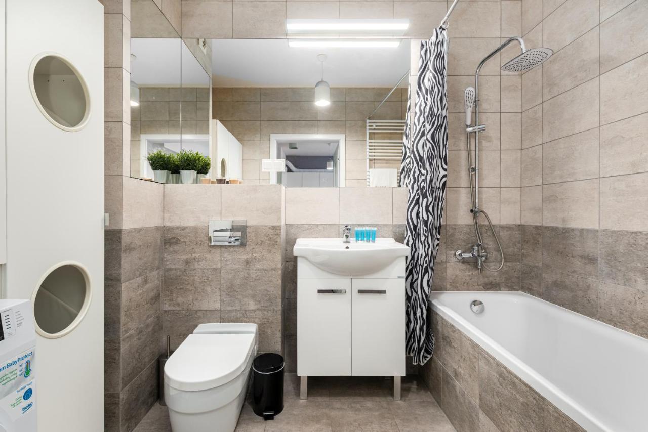 Rakowska 14A 1 Bedroom By Homeprime วอร์ซอ ภายนอก รูปภาพ