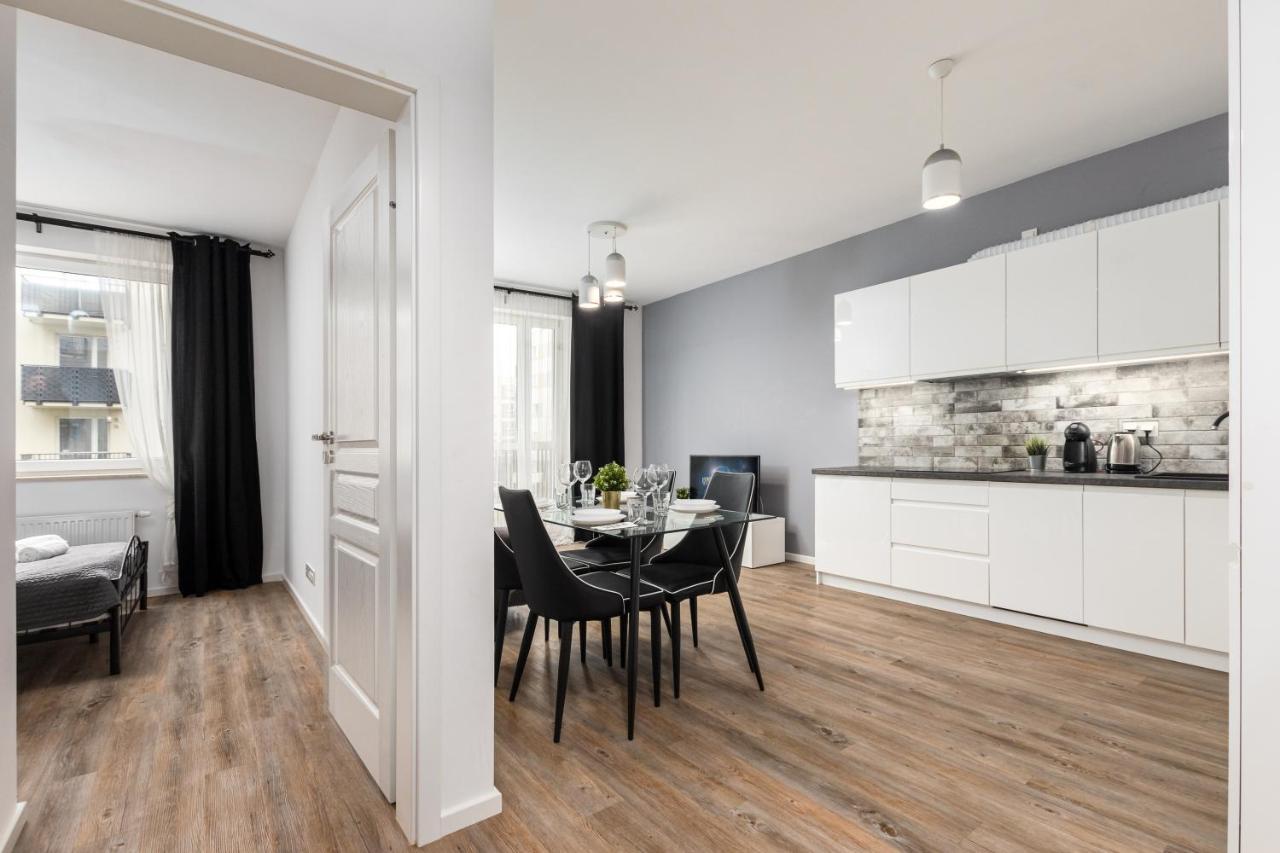 Rakowska 14A 1 Bedroom By Homeprime วอร์ซอ ภายนอก รูปภาพ
